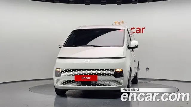 Hyundai Staria — Фото автомобиля 3