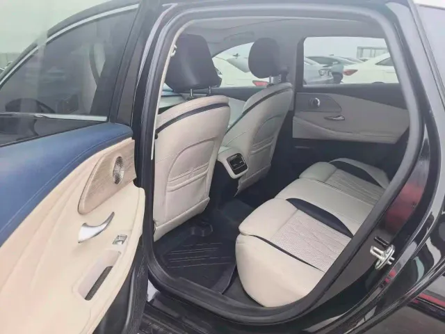 Chery Arrizo 8 — Фото автомобиля 8