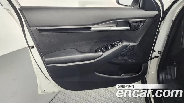 Kia Seltos Бензин 1.6 турбо 2WD — Фото автомобиля 24
