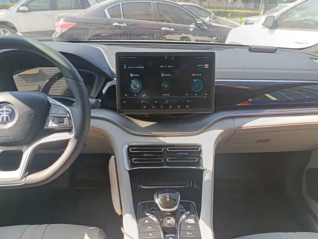 BYD Song PLUS — Фото автомобиля 12