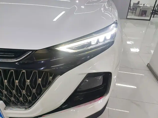 Changan X7 Plus — Фото автомобиля 23