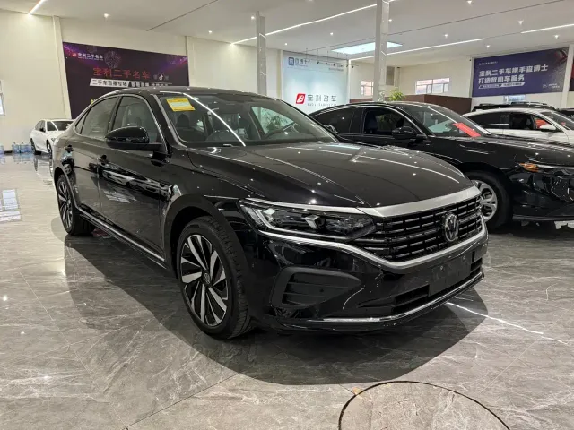 Фотография автомобиля — Volkswagen Passat