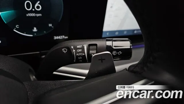 Hyundai Grandeur Grandeur (GN7) 2.5 Бензин 2WD — Фото автомобиля 22