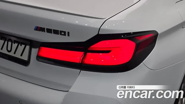 BMW 5 Series G30 — Фото автомобиля 8