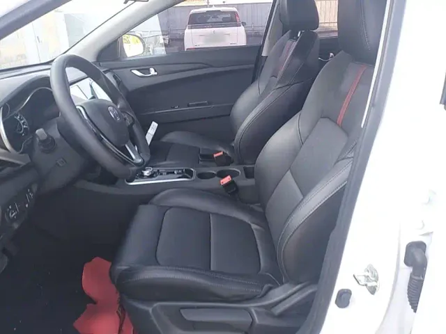 Changan Eado — Фото автомобиля 14