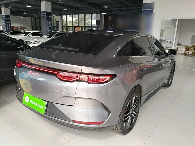 BYD Qin L — Фото автомобиля 6