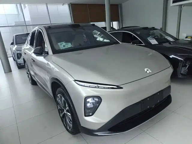 Nio EC7 — Фото автомобиля 3
