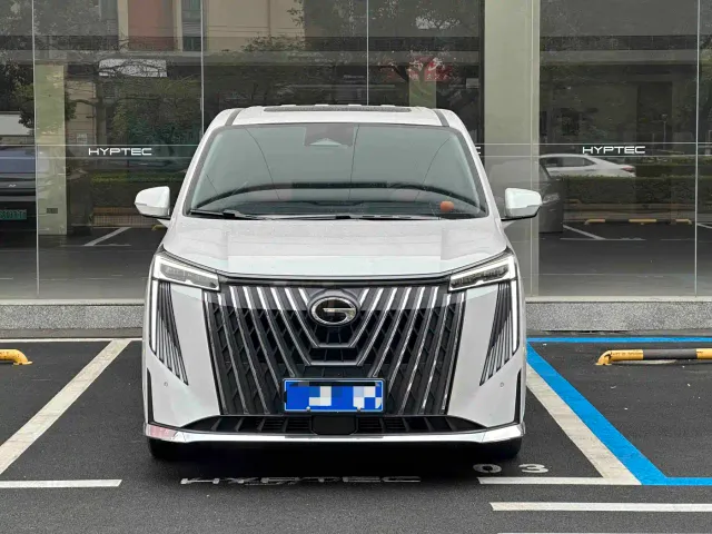 GAC Trumpchi M8 — Фото автомобиля 2