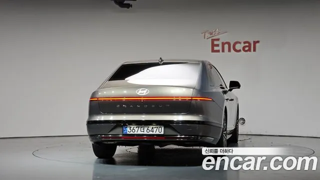 Hyundai Grandeur — Фото автомобиля 2