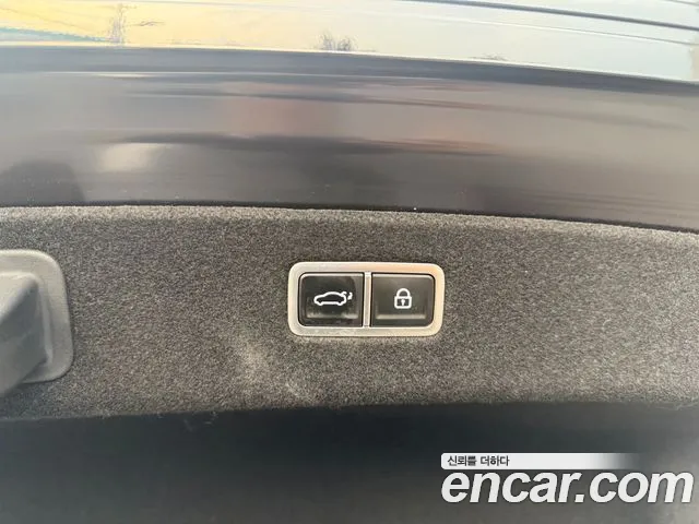 Genesis G90 Бензин 3.5 турбо AWD — Фото автомобиля 20