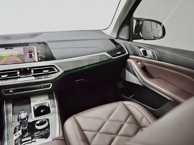 BMW X5 — Фото автомобиля 10