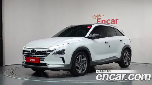Фотография автомобиля — Hyundai Nexo