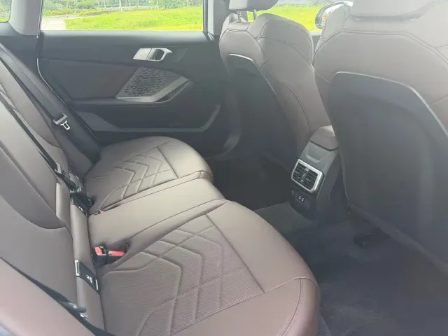 BMW 2 Series — Фото автомобиля 12