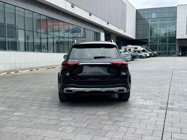 Mercedes-Benz GLE-Class — Фото автомобиля 18
