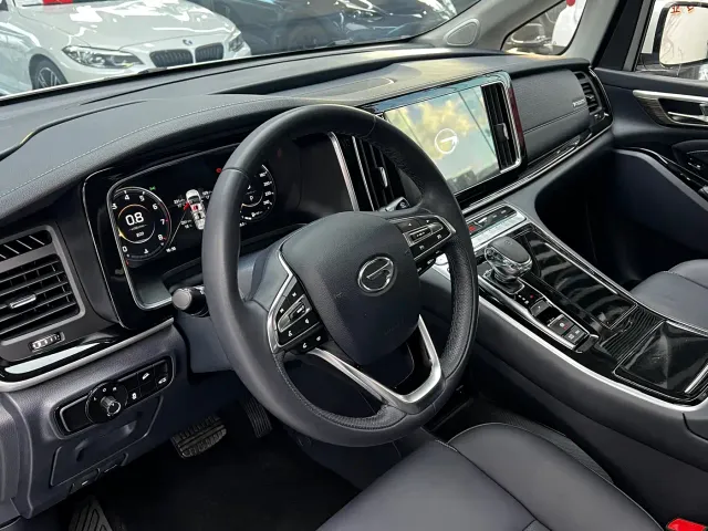 GAC Trumpchi M8 — Фото автомобиля 14