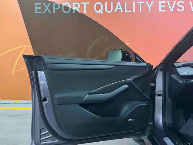Xiaomi SU7 — Фото автомобиля 5