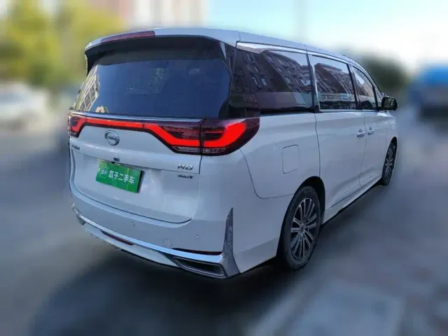 GAC Trumpchi M8 — Фото автомобиля 4
