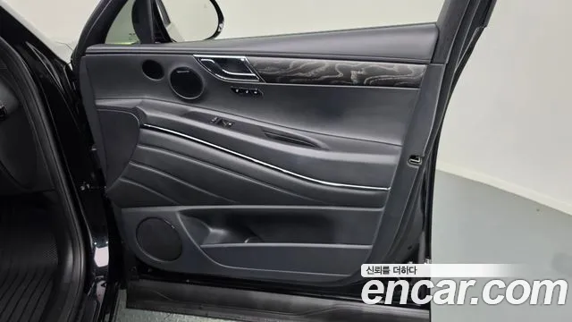 Genesis GV80 2.5T Бензин AWD — Фото автомобиля 19