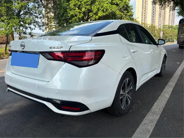 Nissan Sylphy — Фото автомобиля 6