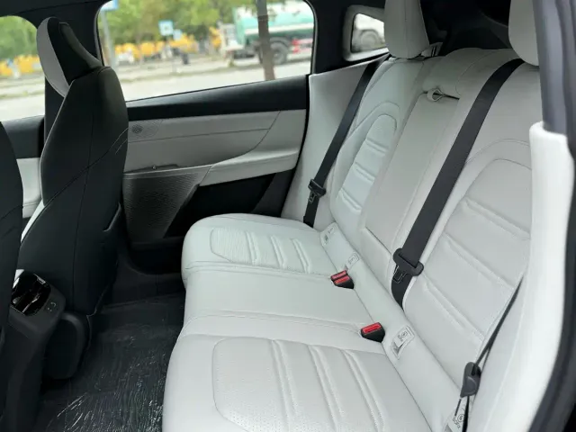 Dongfeng Yipai eπ007 2024 620Pro Edition — Фото автомобиля 12