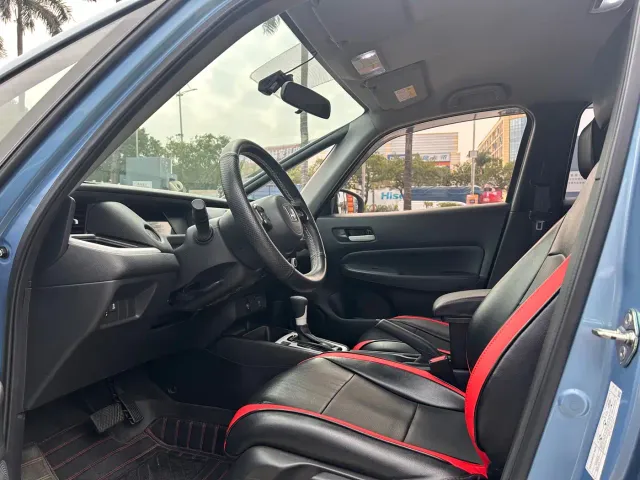 Honda Fit — Фото автомобиля 9