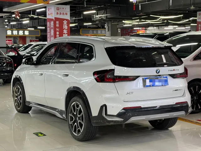 BMW X1 — Фото автомобиля 6