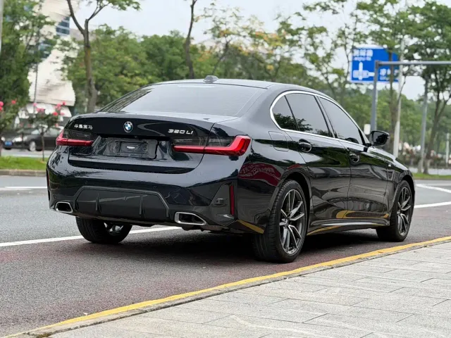 BMW 3 Series — Фото автомобиля 4