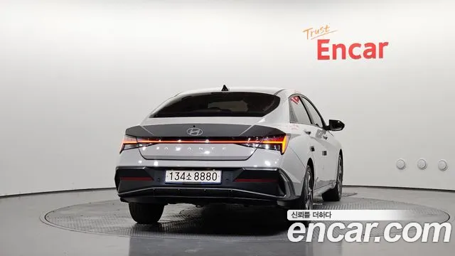 Hyundai AVANTE Новый Avante (CN7) 1.6 LPi (Для проката) — Фото автомобиля 4