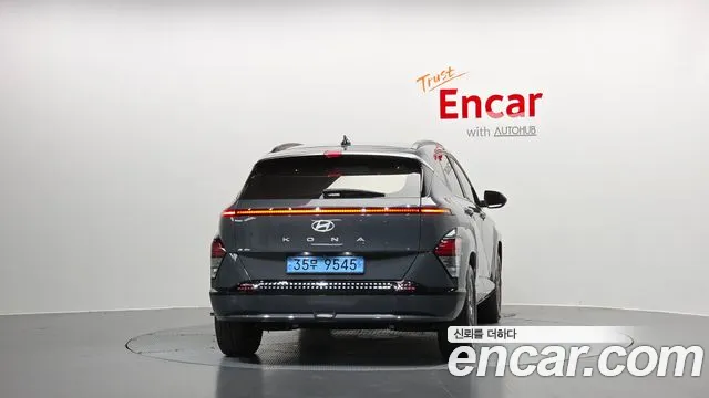 Hyundai Kona SX2 — Фото автомобиля 3