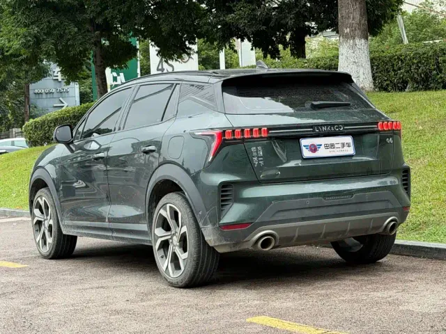 Lynk & Co 06 — Фото автомобиля 4