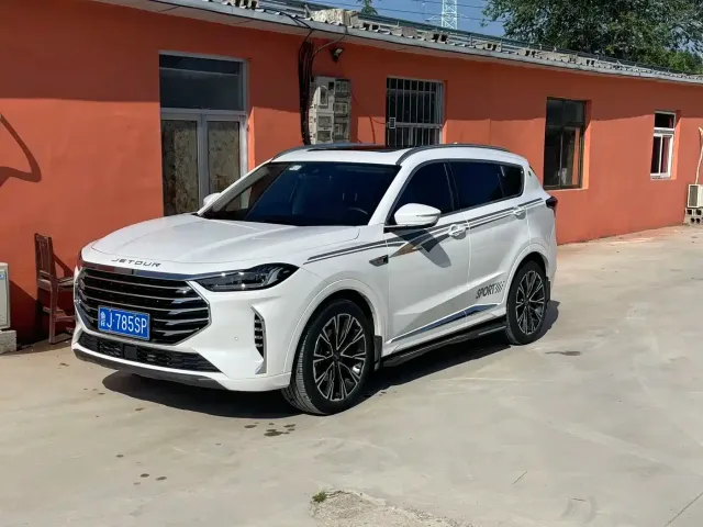 Фотография автомобиля — Jetour X70