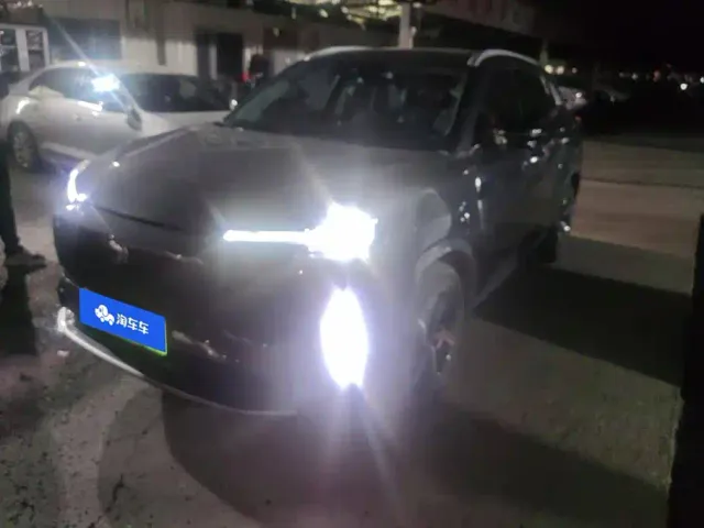 Фотография автомобиля — Changan Qiyuan Q05