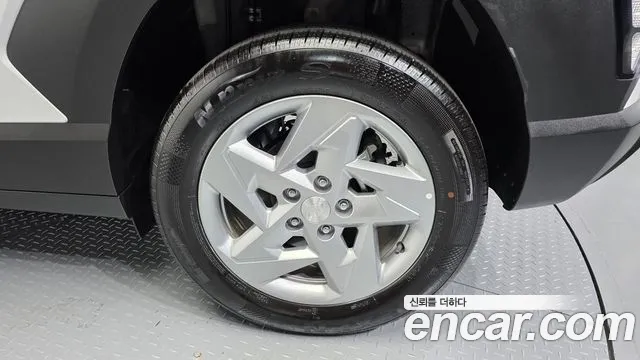 Hyundai Kona — Фото автомобиля 6