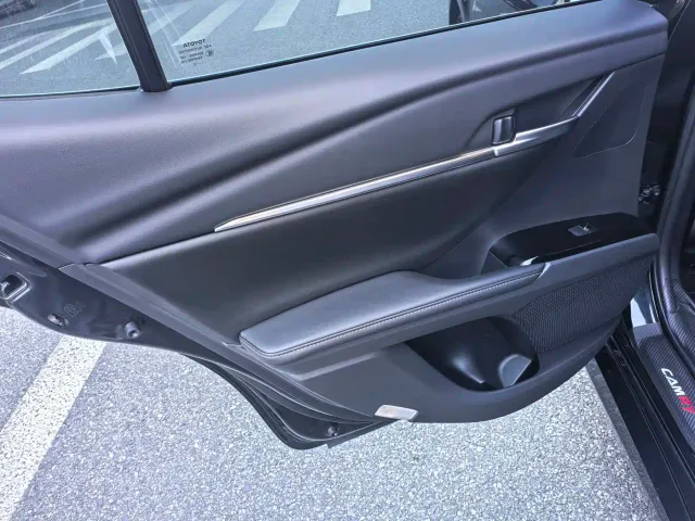 Toyota Camry — Фото автомобиля 17
