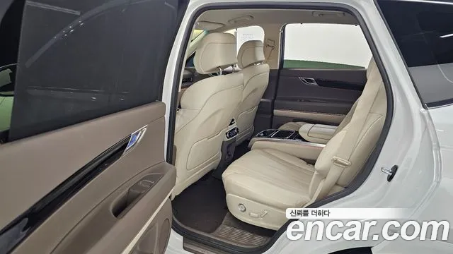 Genesis GV80 2.5T Бензин 2WD — Фото автомобиля 12