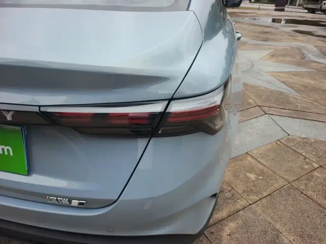 Geely Binrui — Фото автомобиля 7