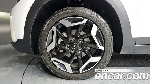 Kia Seltos — Фото автомобиля 5