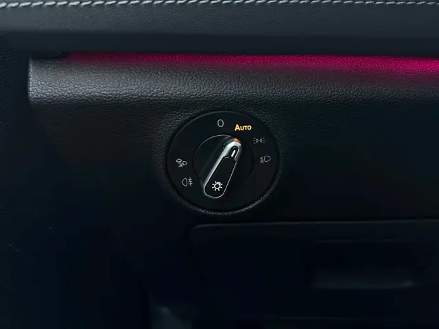Volkswagen Sagitar — Фото автомобиля 18