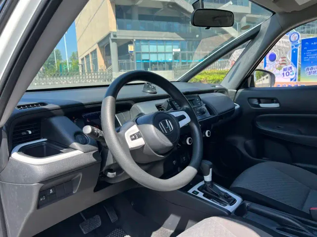 Honda Fit — Фото автомобиля 11