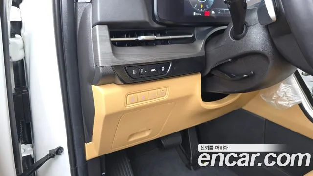 Kia Carnival 4th Gen — Фото автомобиля 28