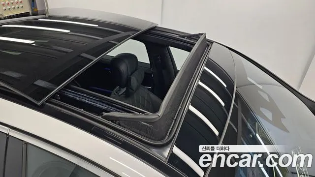 Mercedes-Benz S-Class — Фото автомобиля 12