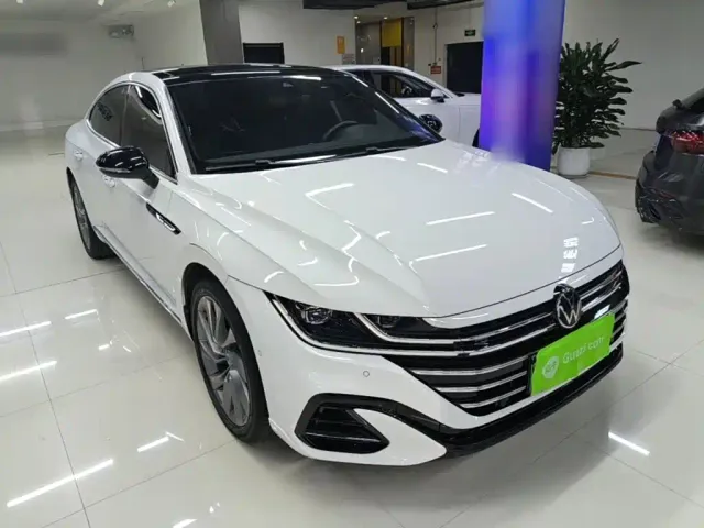 Volkswagen CC — Фото автомобиля 3