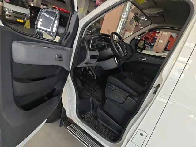 Maxus Xintu V80 — Фото автомобиля 15