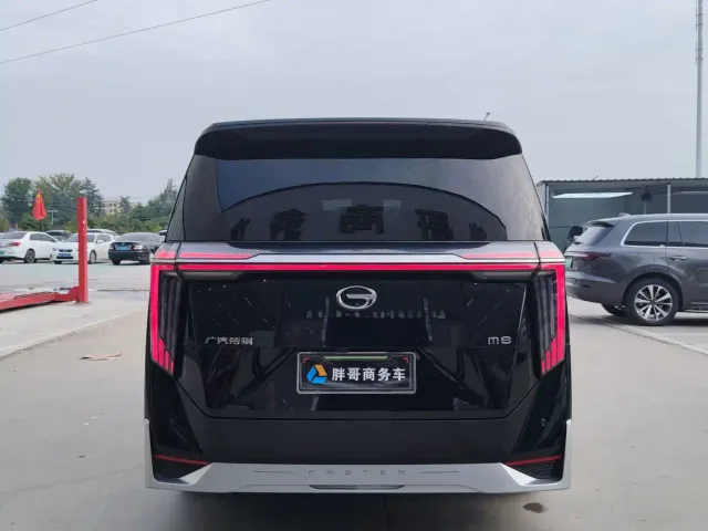 GAC Trumpchi M8 — Фото автомобиля 9