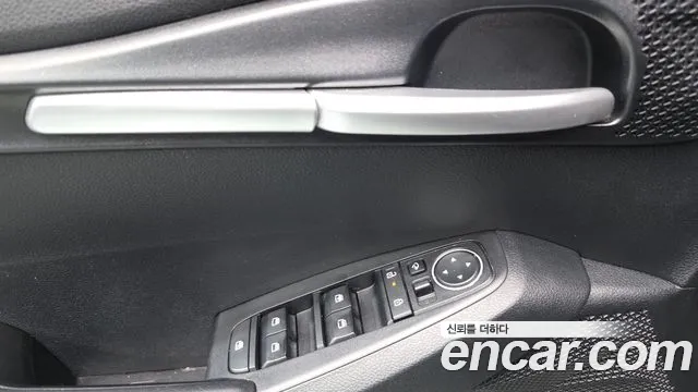 Kia Seltos Новый Seltos Бензин 2.0 2WD — Фото автомобиля 27