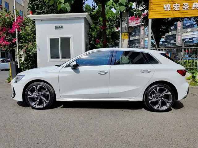 Audi A3 — Фото автомобиля 3