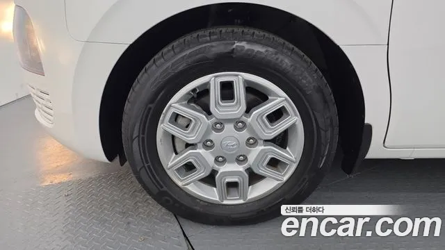 Hyundai Staria Staria Tourer 9 мест — Фото автомобиля 5