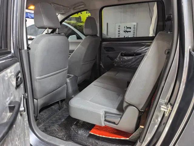 Wuling Hongguang — Фото автомобиля 6