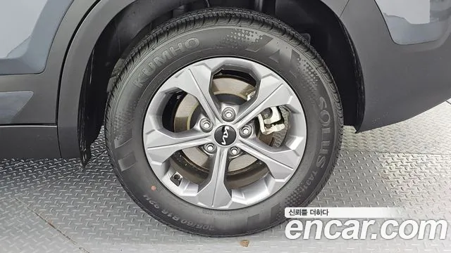 Kia Seltos Бензин 1.6 турбо 2WD — Фото автомобиля 20