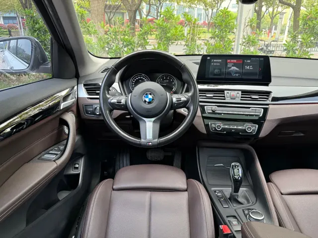 BMW X1 — Фото автомобиля 9
